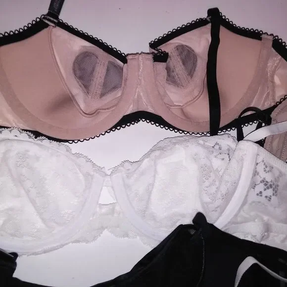 Set of 4 Victoria Secret Bra 32C Push Up Without PaddingDemi White Beige Black